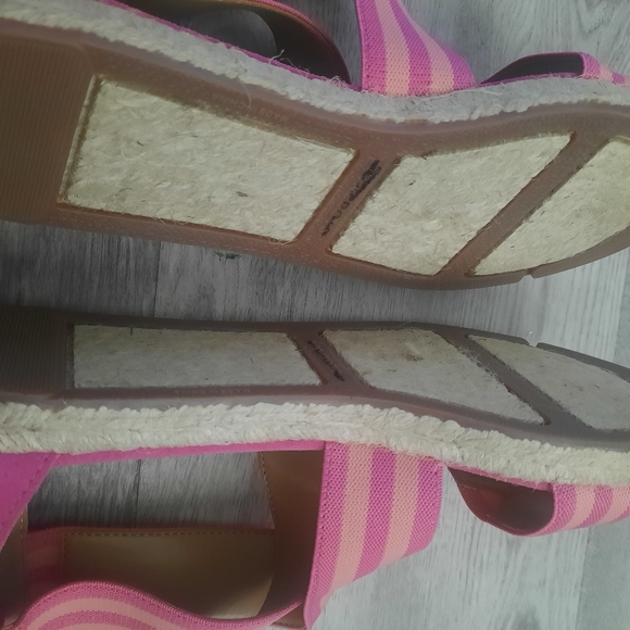 Talbots Sandals - Picture 6 of 6